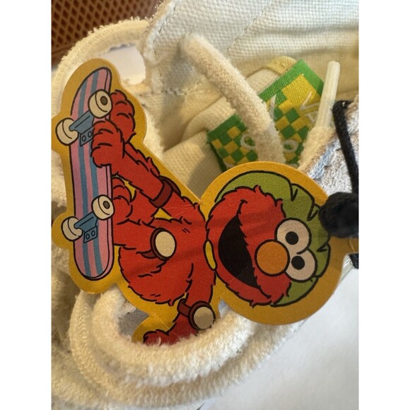 NWT S 10 Vans x Sesame Street "The Lizzie Elmo" Men's High Top Shoes Skateboard - Picture 4 of 9